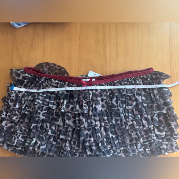 NWT Jaded London Leopard Print Bloomers from Urban Outfitters - Picture 8 of 9